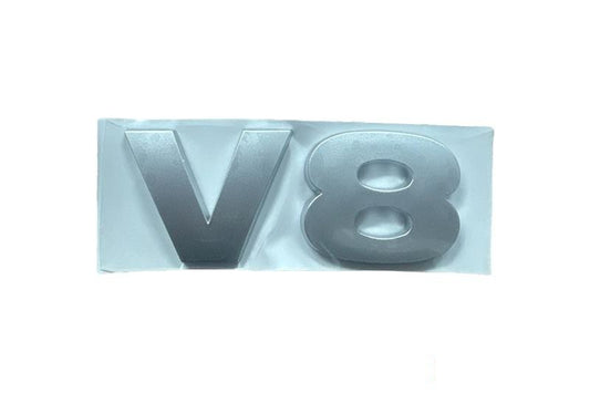 DAL500080LPO - Rear Nameplate "V8 " (Gray) 4