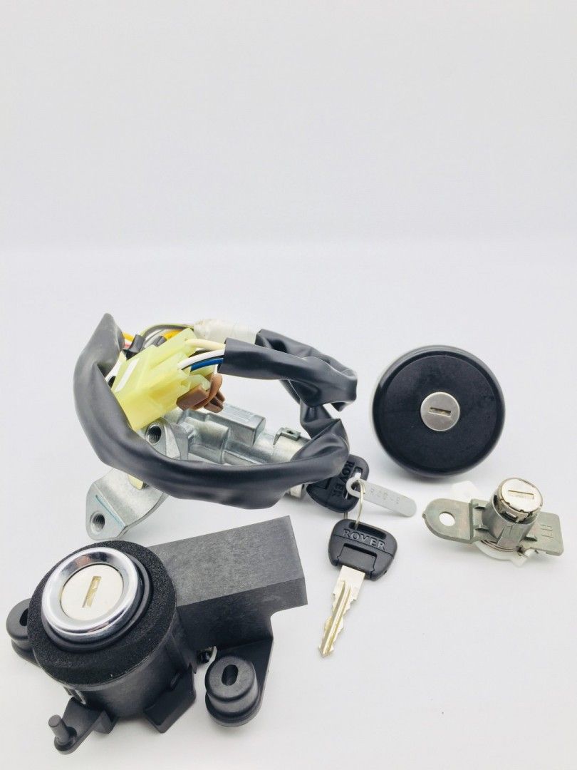 Lock set - bright 200 Genuine MG Rover CWB103400MMM