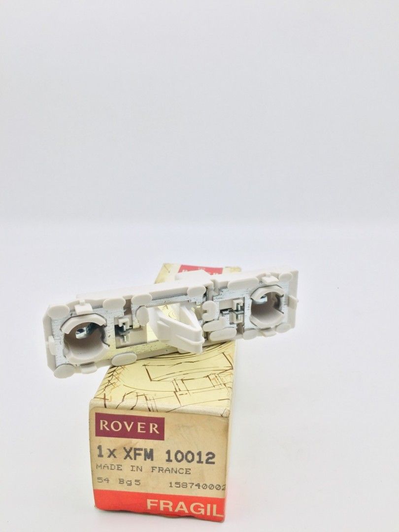 Holder-fog & reverse lamp bulb 800 Genuine MG Rover XFM10012