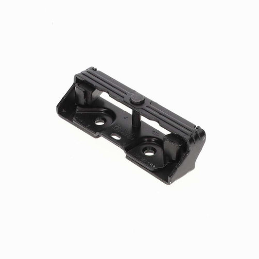 FQQ100160 - STRIKER ASSEMBLY-TAILGATE Genuine